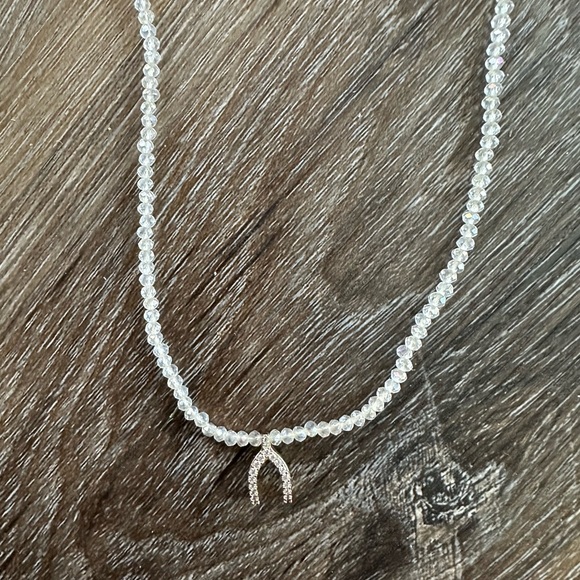 Lucky Brand Clear Crystal Beaded Necklace with Gold Horseshoe with CZ accents - Picture 5 of 7